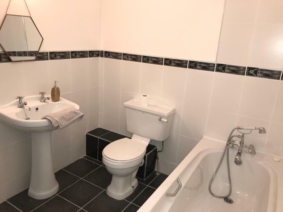 Vila Kilronan 4 Bed House On Castle Grounds Ballyfarnon Exteriér fotografie